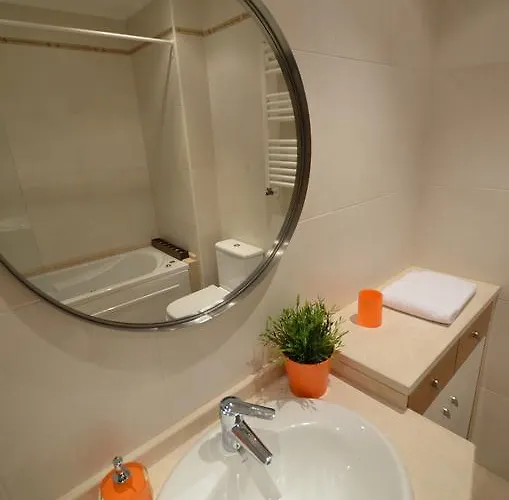 Apartament Expo Marina Lis